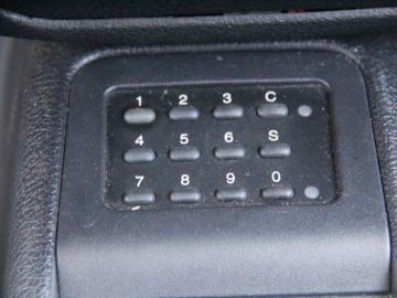 Peugeot 106